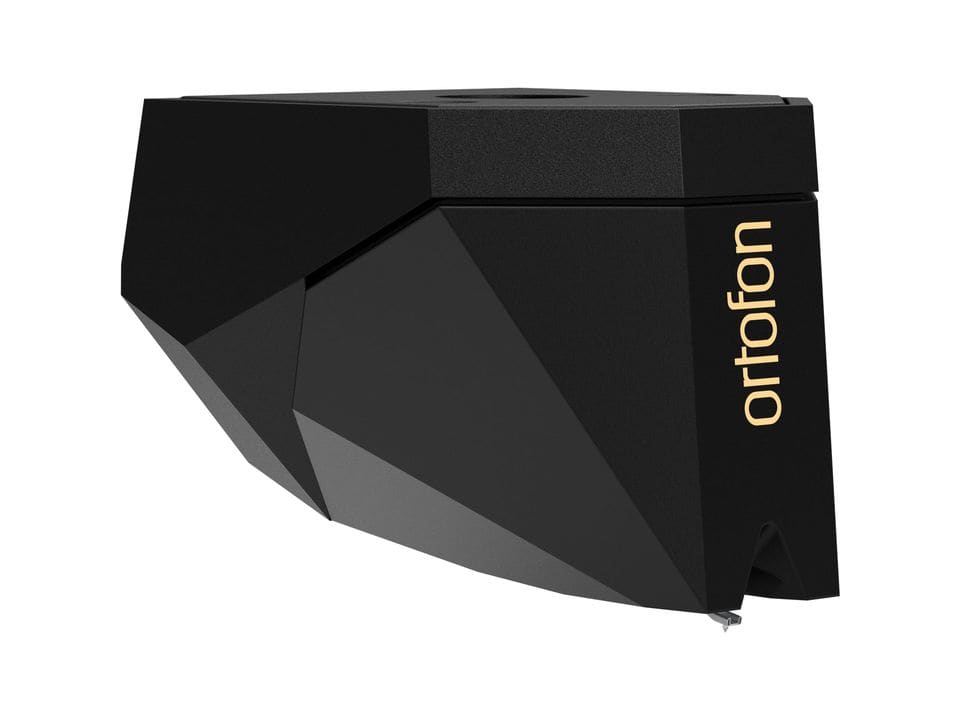 Ortofon 2M Black element, schuin van rechts
