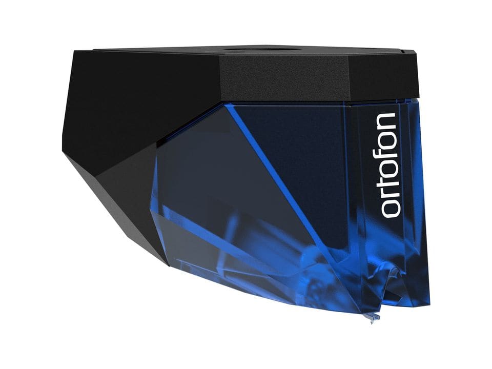 Ortofon 2M Blue element, schuin van rechts
