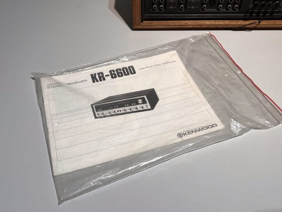 Originele handleiding van de Kenwood KR-6600 in een plastic hoesje