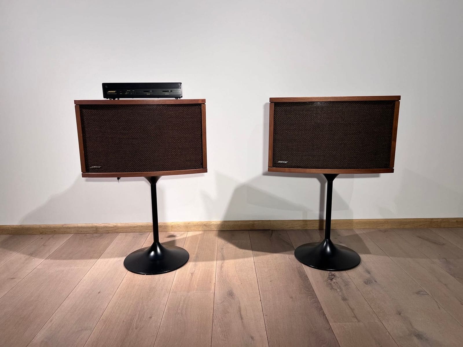 Bose 901  Series IV    Luidsprekers +EQ       1 jaar garantie